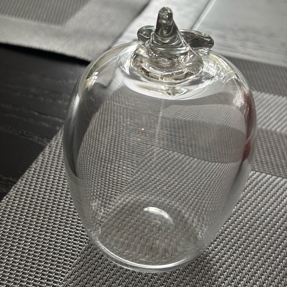 LEAD CRYSTAL APPLE